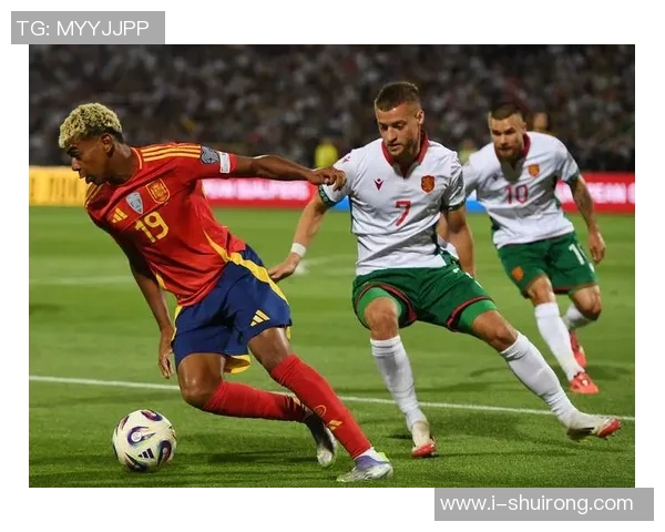 足球明星聚焦世界杯赛场展现激情与荣耀的精彩瞬间