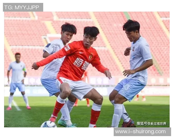 重庆排球队征战洲际杯的拼搏历程与荣耀时刻回顾